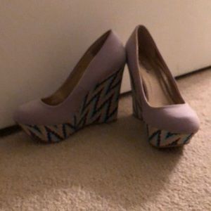 Brand new Azteca style wedges